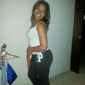 Meet your Posher, Janaye